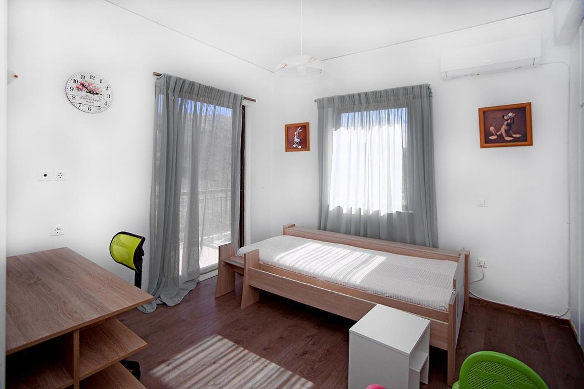 Dimitra Apartment คิปปาริสเซีย ภายนอก รูปภาพ