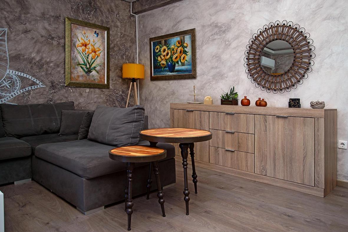 Dimitra Apartment คิปปาริสเซีย ภายนอก รูปภาพ